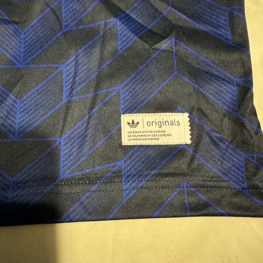 Adidas HZO Herzo United Club Soccer Jersey. Sz. Medium - Picture 4 of 6